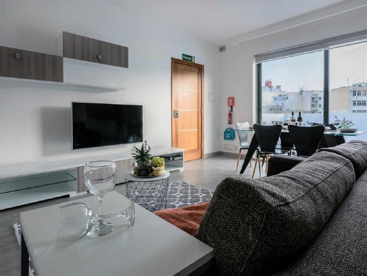 Stunning Penthouse Roof Terrace & Communal Swimming Pool St. Paul's Bay Exteriör bild